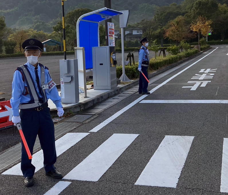 駐車場警備